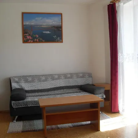Privat No. 3 Cervenova Apartment *